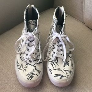 Bamboo Print Hi Top Vans